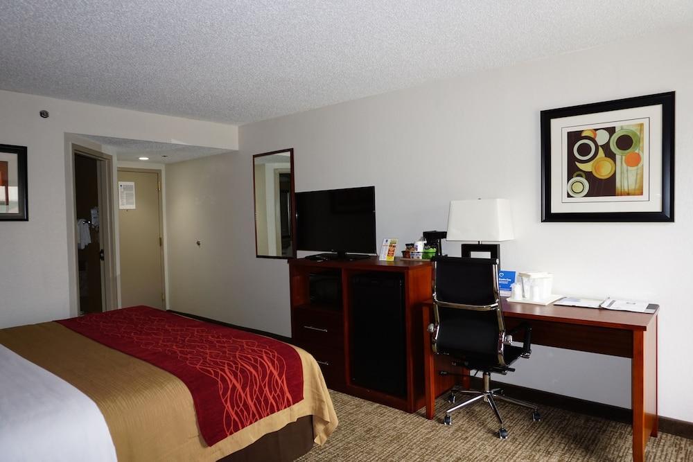 Comfort Inn Greensboro - Kernersville Екстер'єр фото