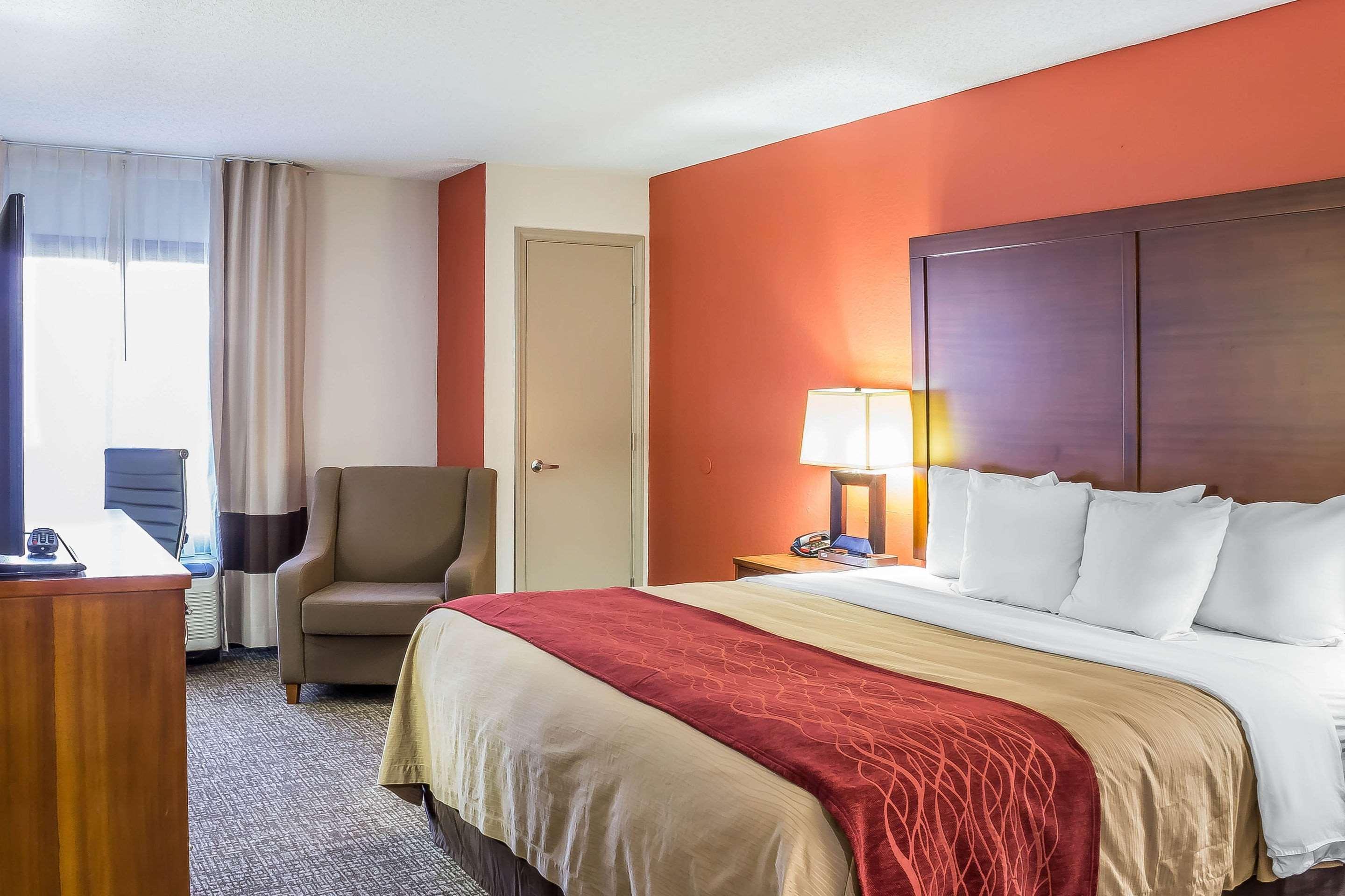 Comfort Inn Greensboro - Kernersville Екстер'єр фото