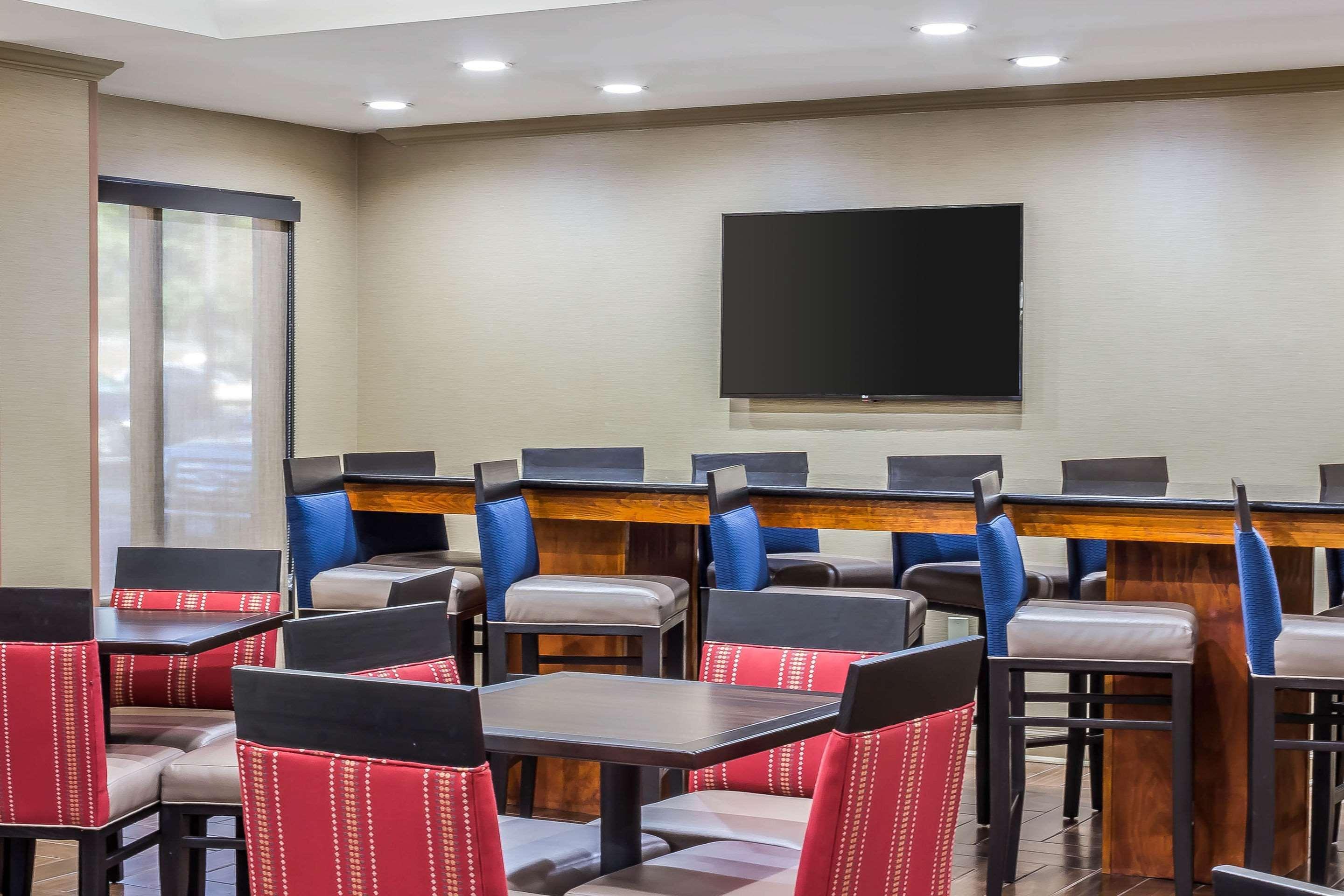 Comfort Inn Greensboro - Kernersville Екстер'єр фото