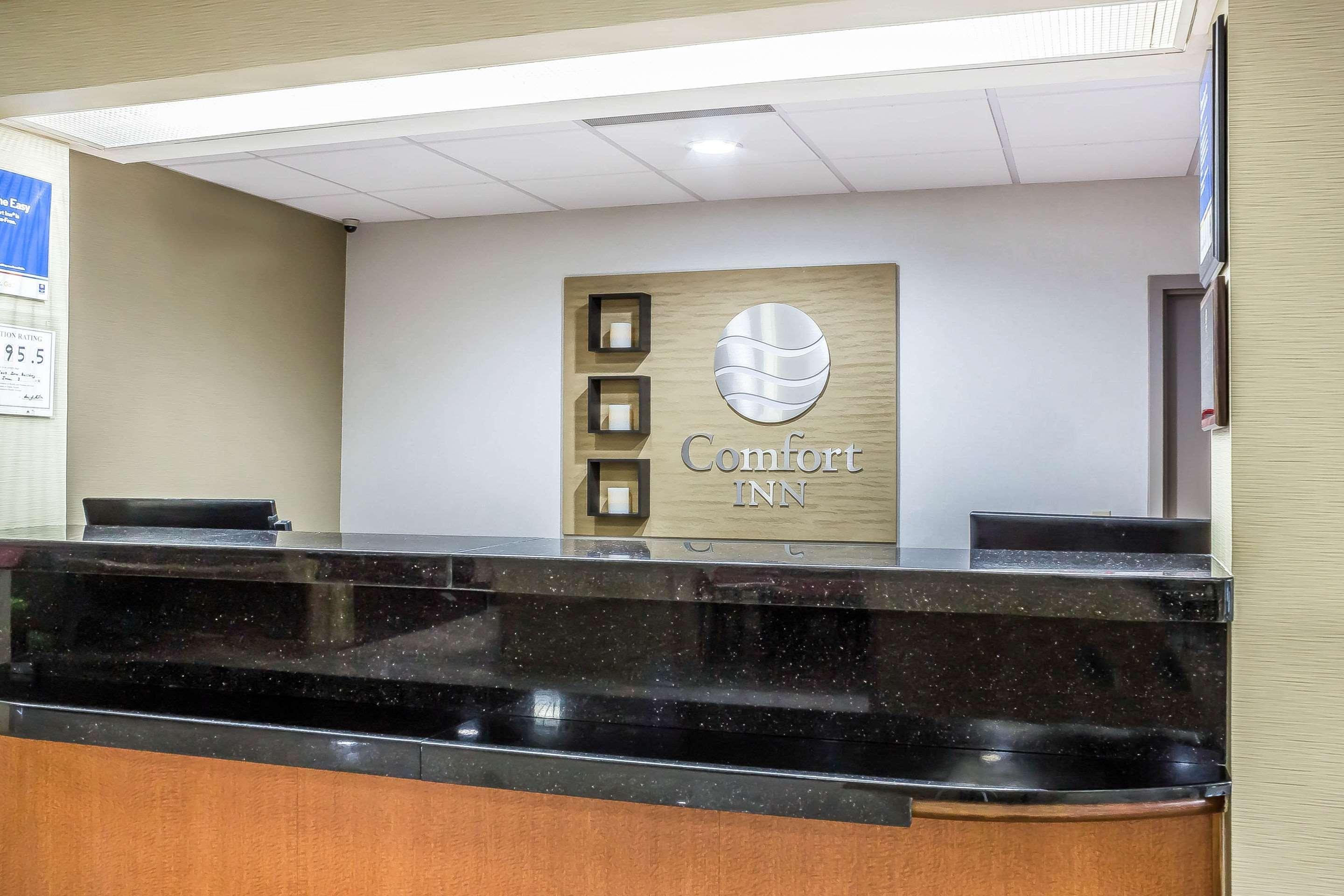 Comfort Inn Greensboro - Kernersville Екстер'єр фото