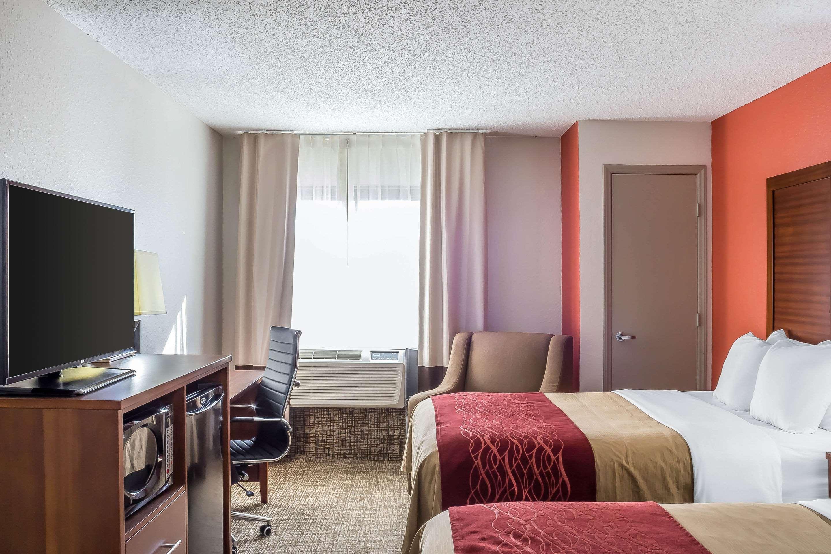 Comfort Inn Greensboro - Kernersville Екстер'єр фото